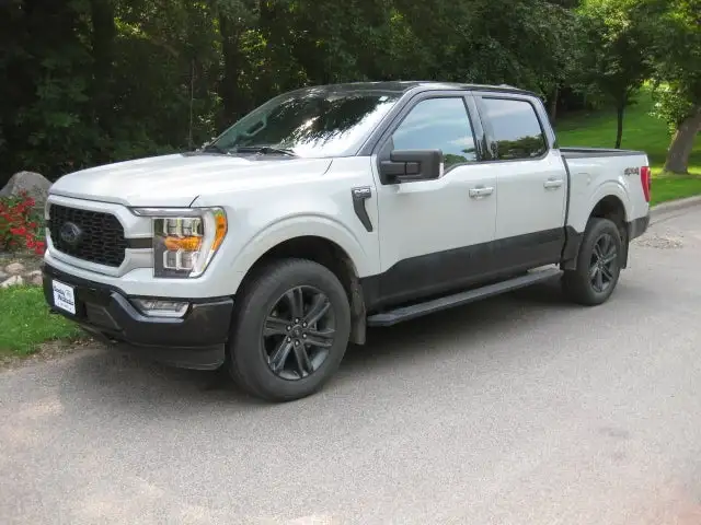 2023 Ford F-150 XLT 4x4 SuperCrew 5-1/2 Box's photo