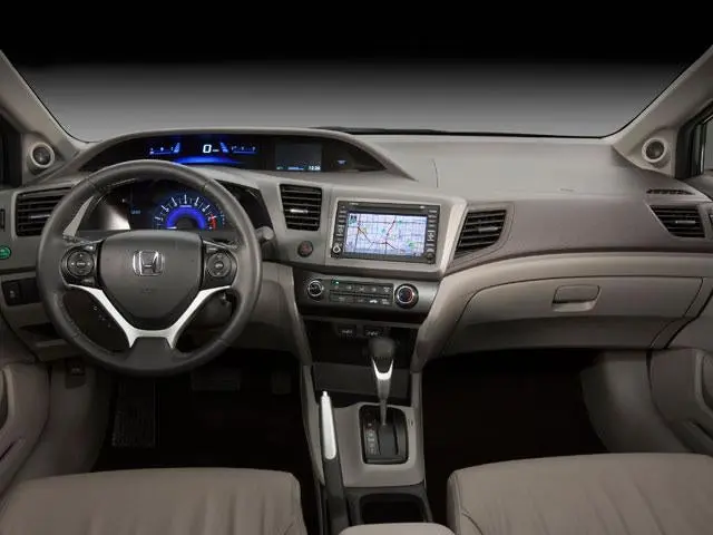 2012 Honda Civic LX Auto photo 4