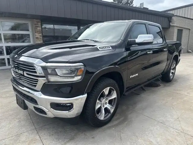 2021 RAM 1500 Laramie 4x4 Crew Cab 5'7's photo