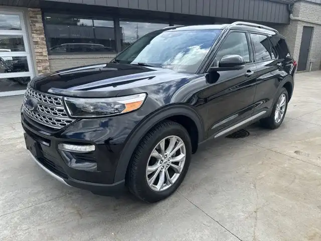 2021 Ford Explorer Limited 4WD's photo