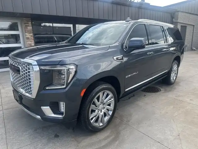 2021 GMC Yukon Denali AWD's photo
