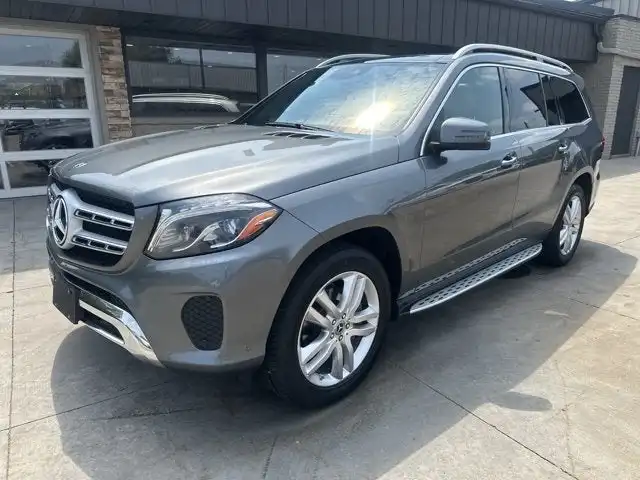 2019 Mercedes-Benz GLS GLS450's photo
