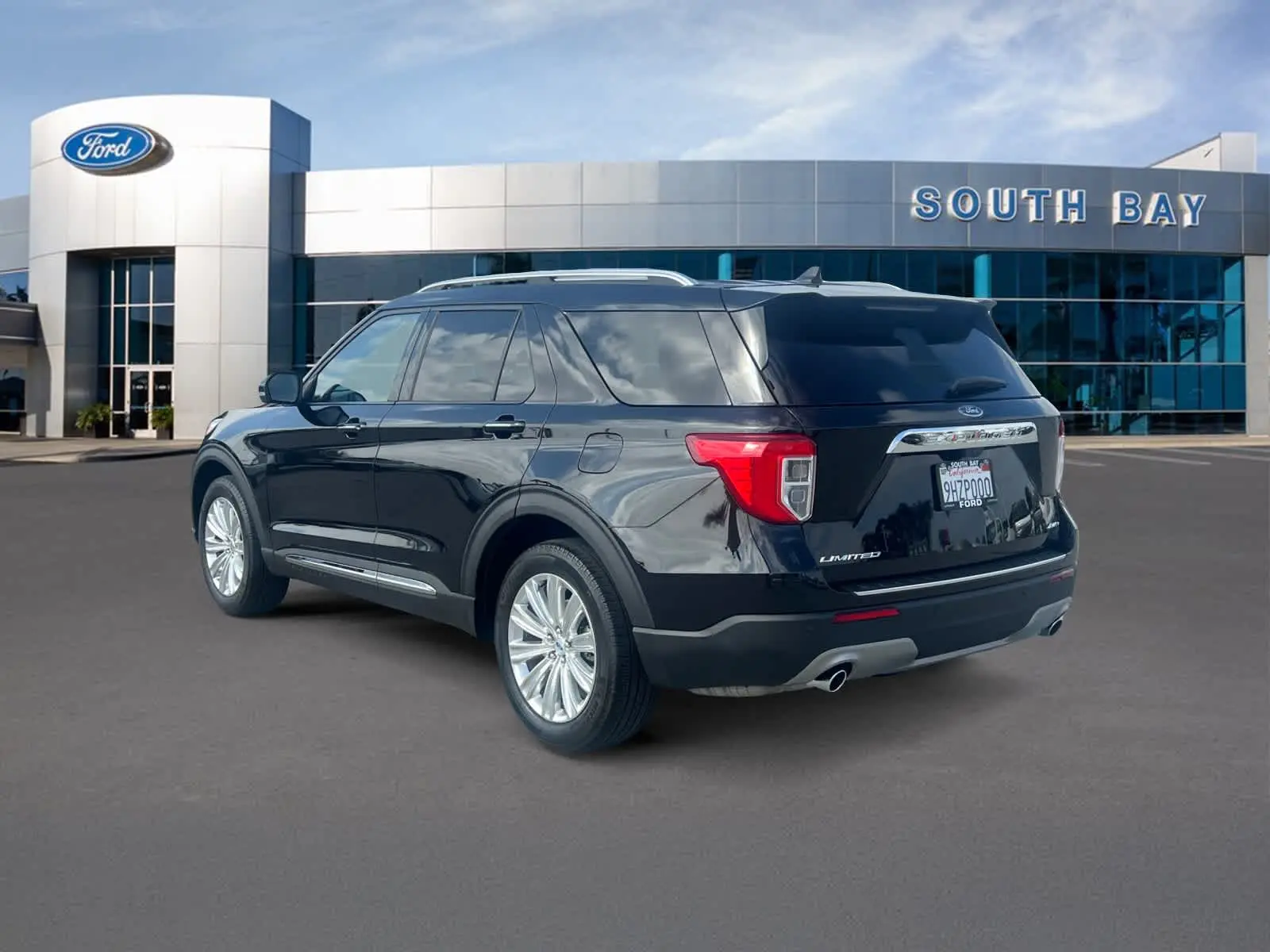 2023 Ford Explorer Limited High Package 4WD photo 3