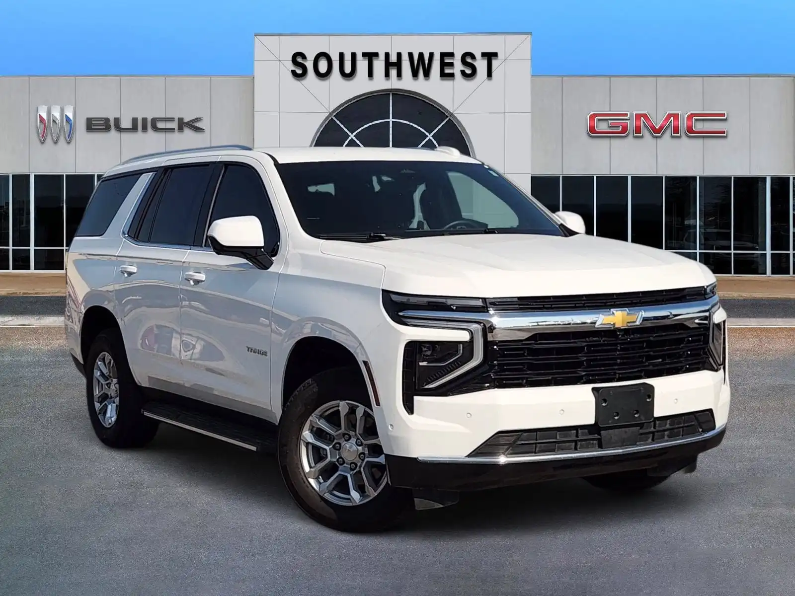 2025 Chevrolet Tahoe LS 2WD's photo