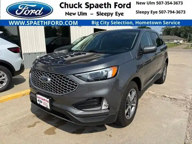 2024 Ford Edge SEL AWD's photo