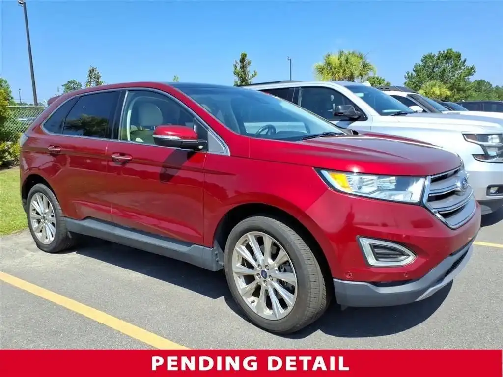 2017 Ford Edge Titanium's photo