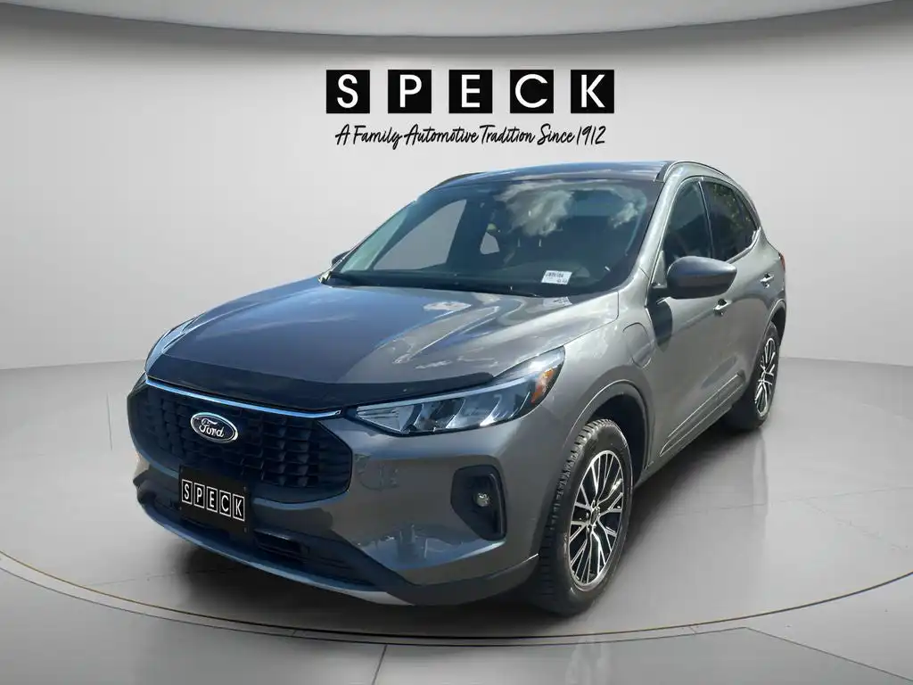 2025 Ford Escape Plug-in FWD's photo