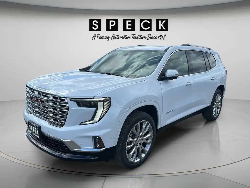 2026 GMC Acadia Denali AWD's photo