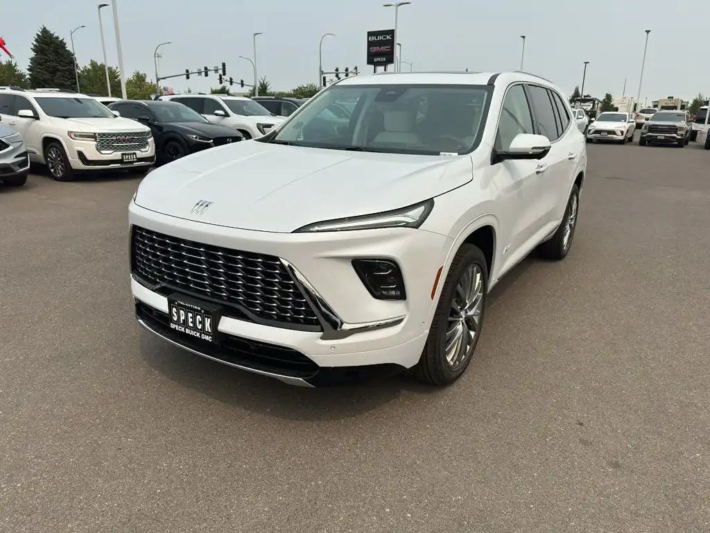 2026 Buick Enclave Avenir AWD's photo