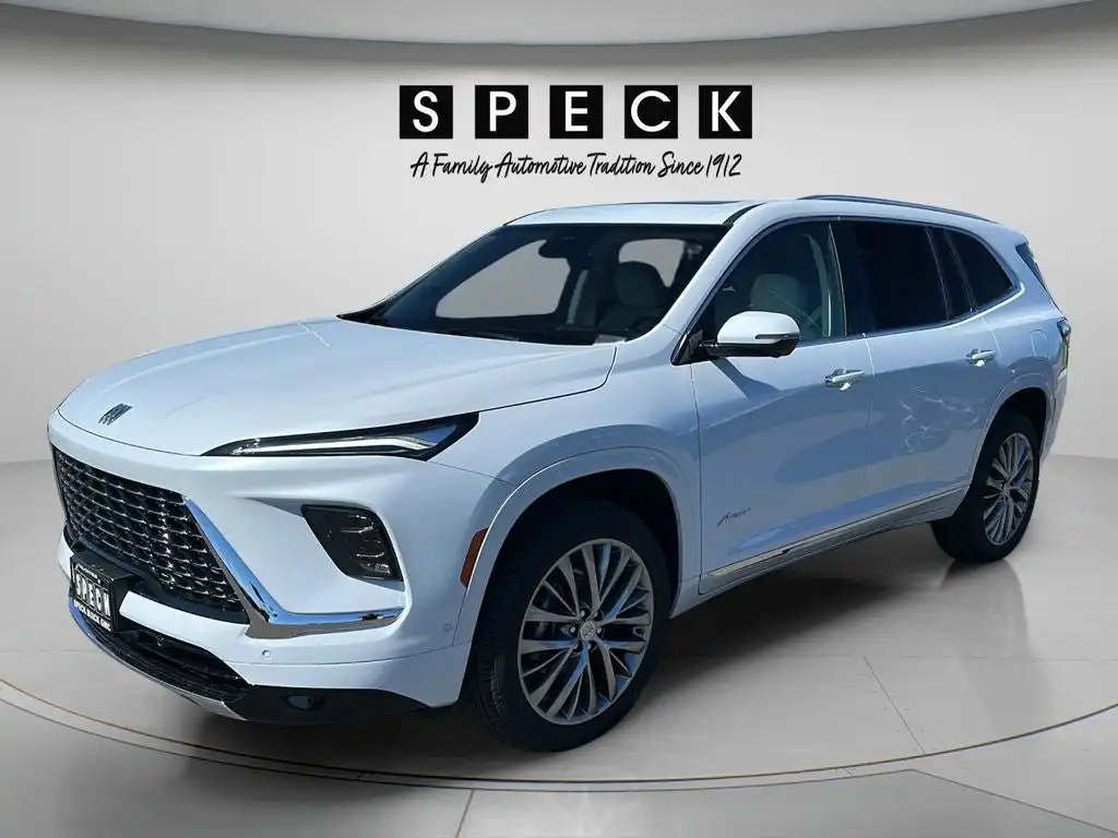 2026 Buick Enclave Avenir AWD's photo