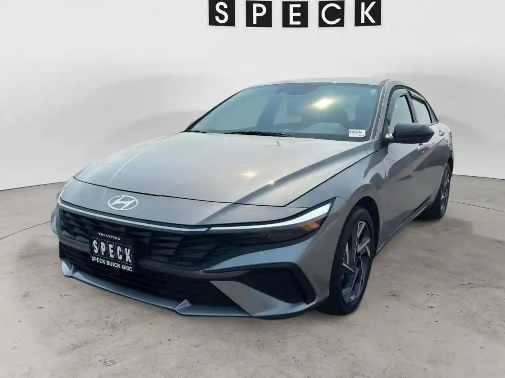 2025 Hyundai Elantra 1.6 Sport SEL's photo