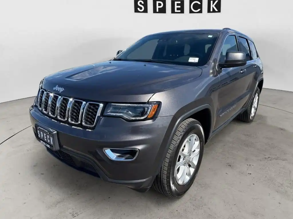 2021 Jeep Grand Cherokee Laredo E 4WD's photo