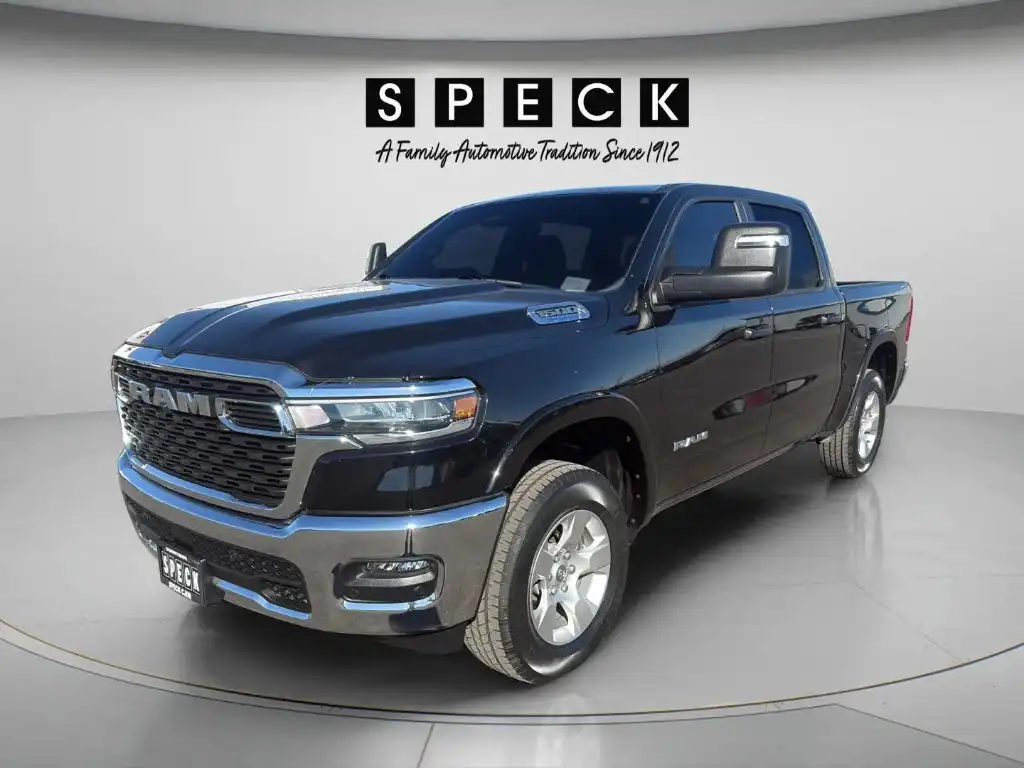 2025 RAM 1500 Big Horn/Lone Star 4x4 Crew Cab 5'7's photo