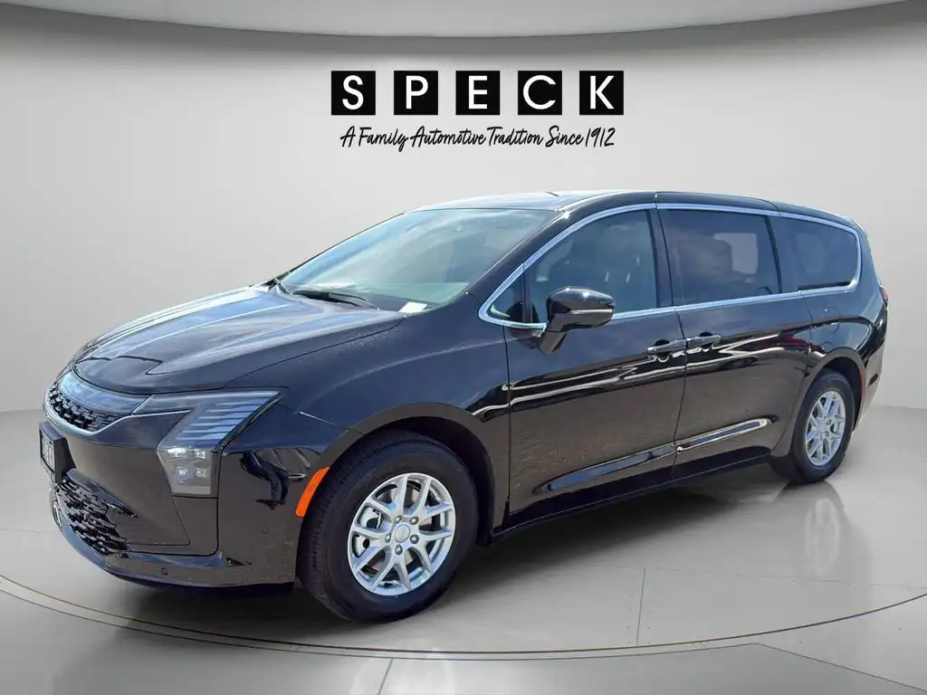 2027 Chrysler Pacifica Select's photo