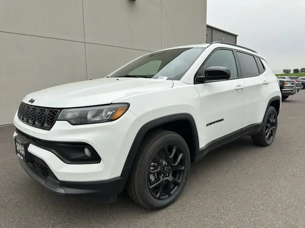 2026 Jeep Compass Altitude 4X4's photo