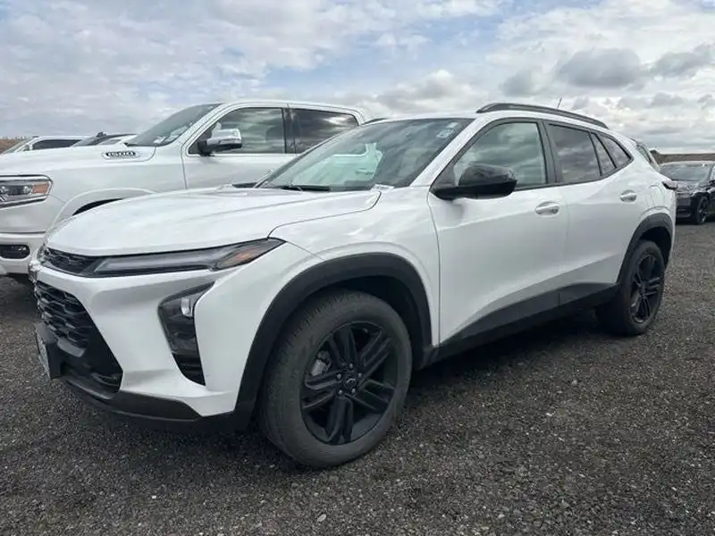 2025 Chevrolet Trax Activ's photo