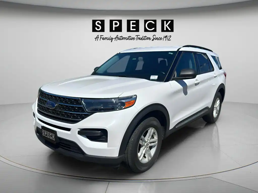 2022 Ford Explorer XLT 4WD's photo