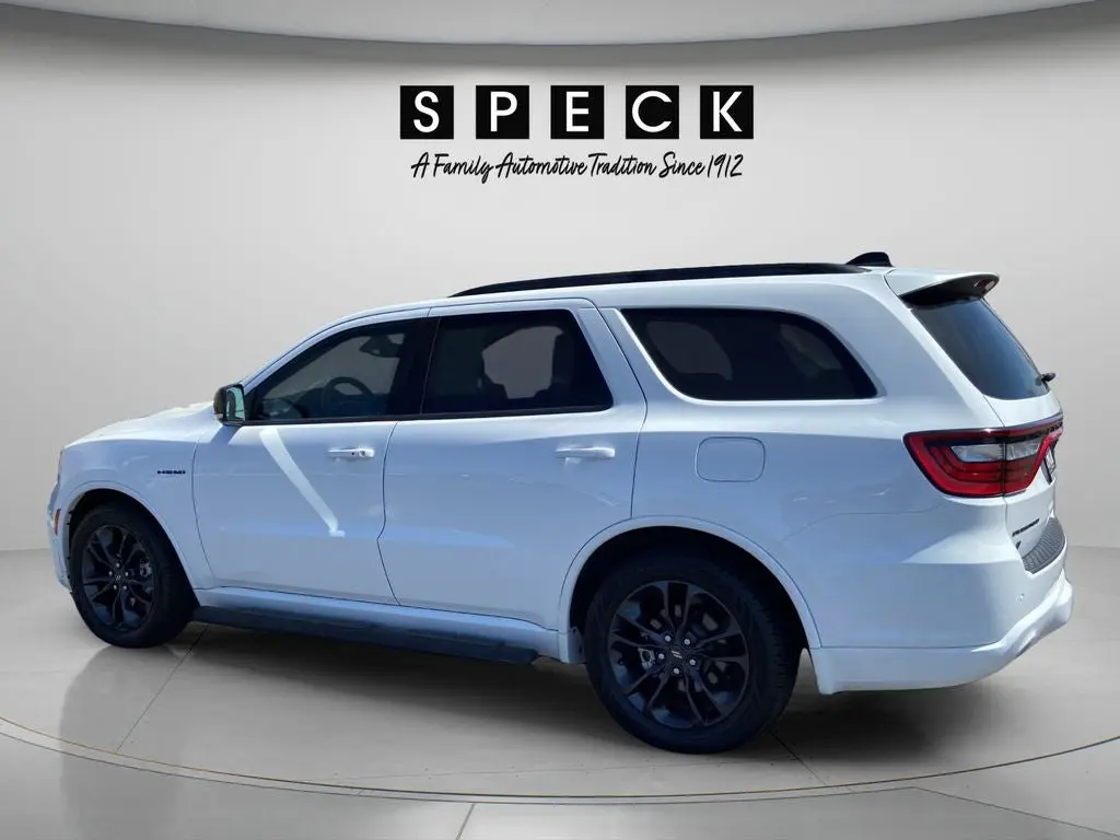 2024 Dodge Durango R/T Plus AWD photo 3