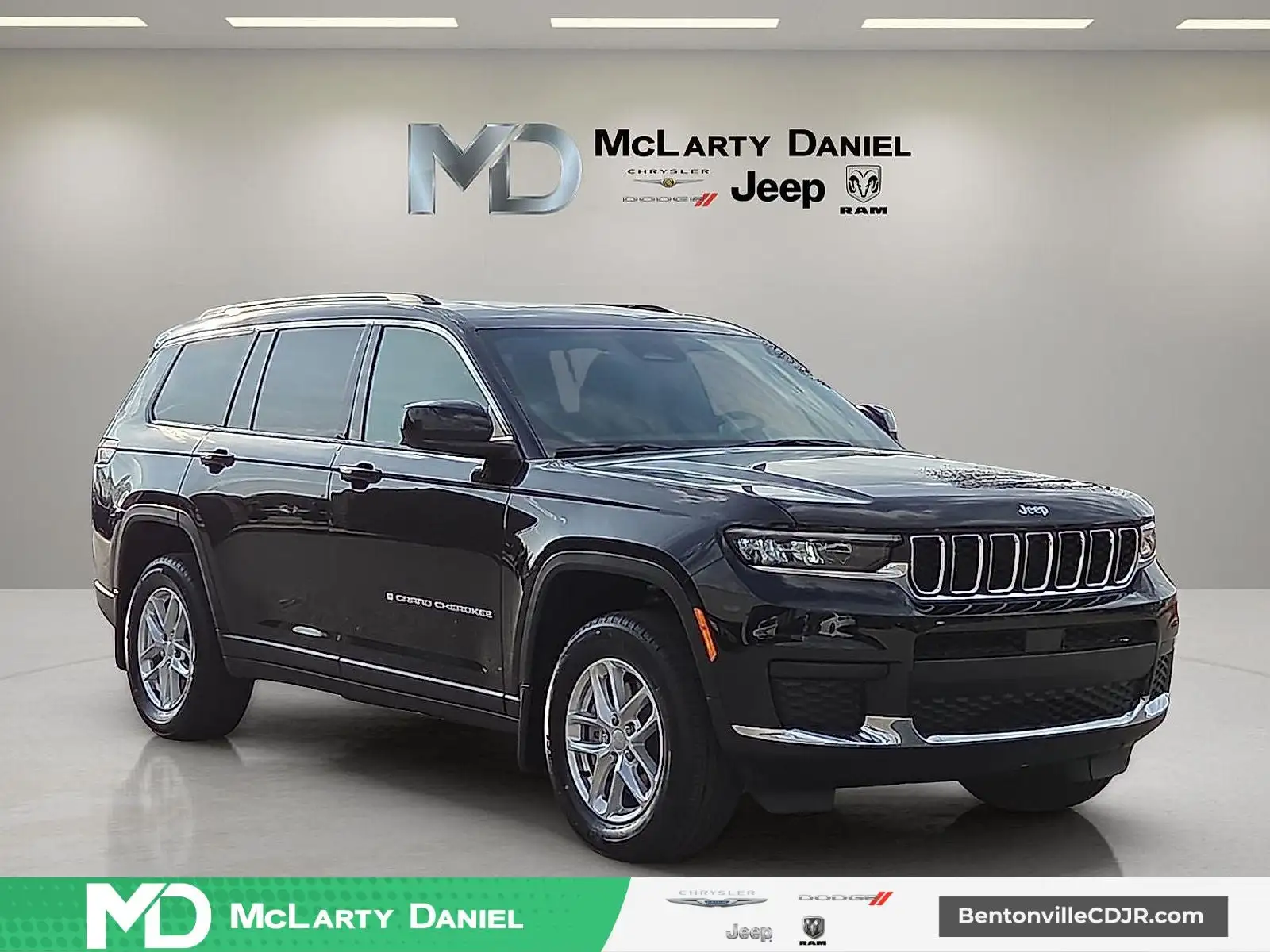 2026 Jeep Grand Cherokee L Laredo X 4x4's photo