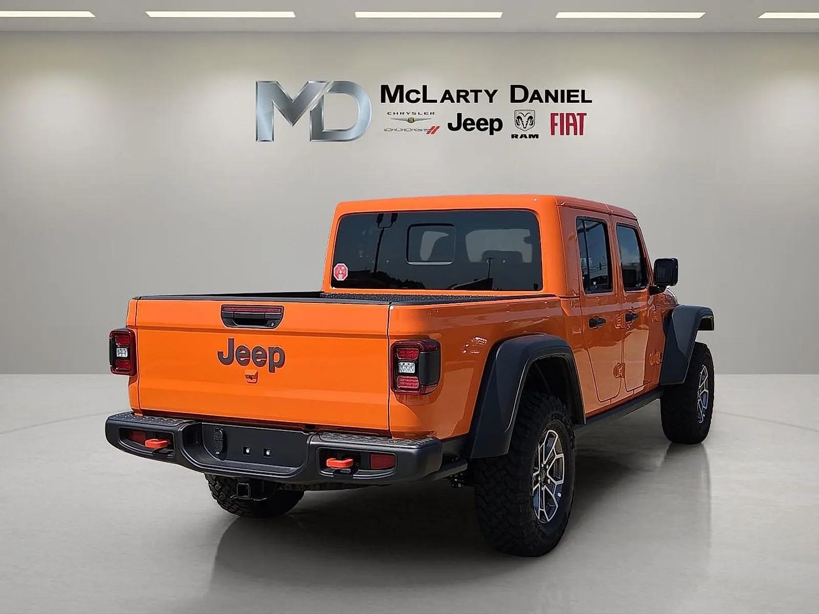 2025 Jeep Gladiator Mojave Auto photo 5