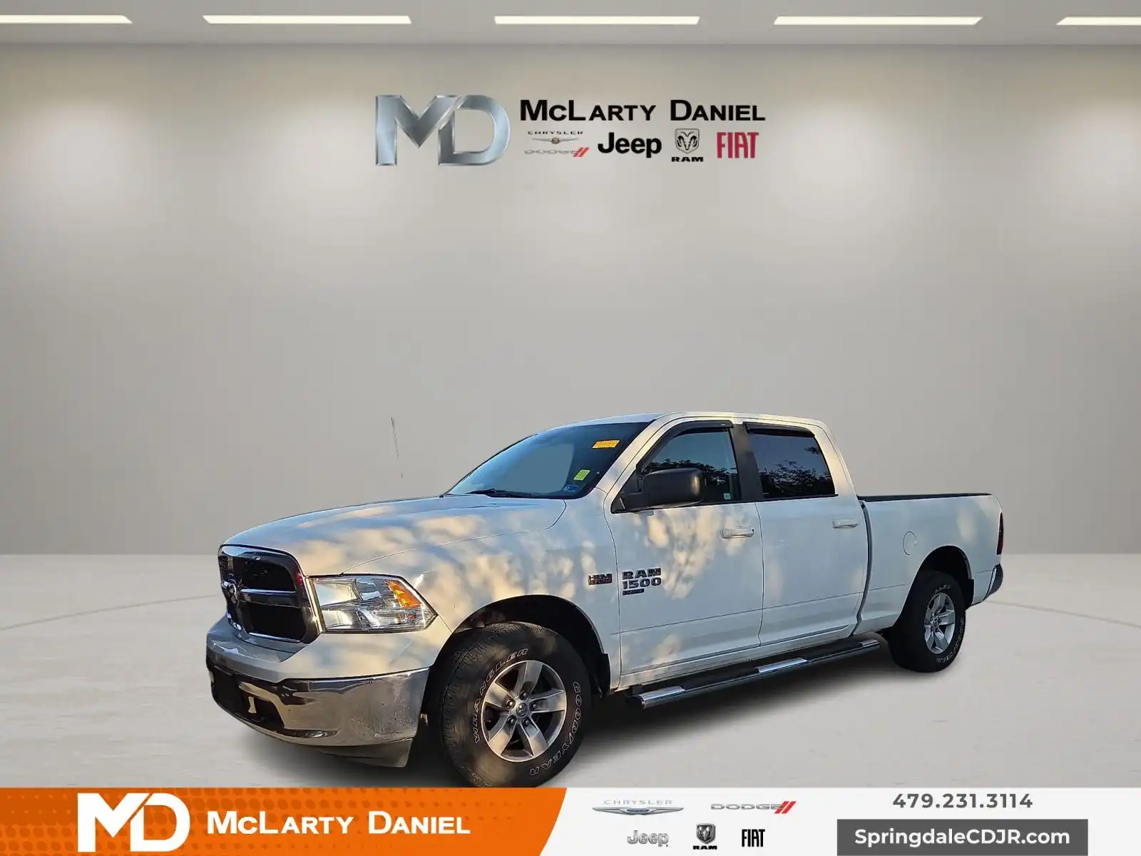 2020 RAM 1500 Classic SLT 4WD Crew Cab 6'4's photo