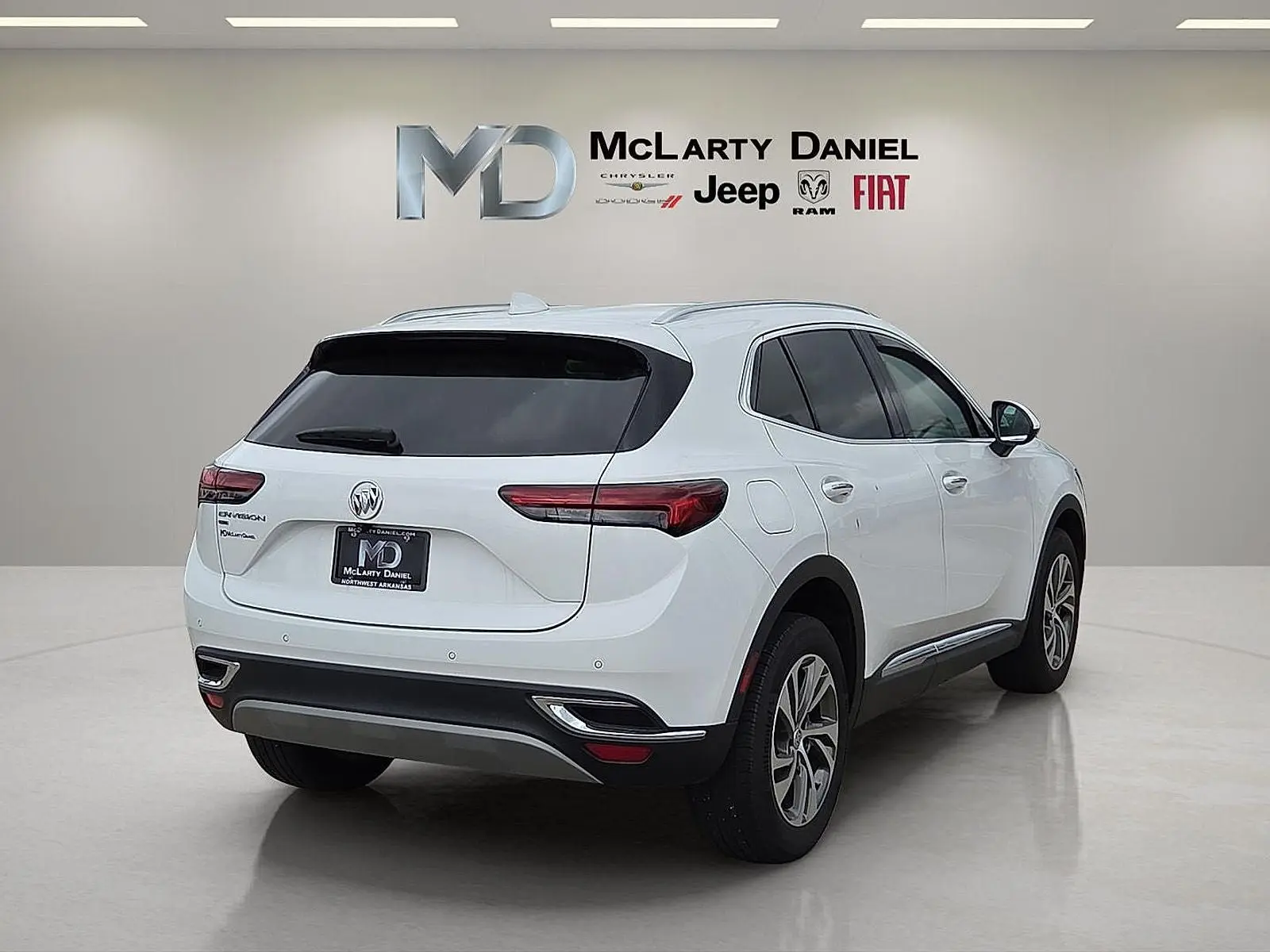 2023 Buick Envision Essence AWD photo 5