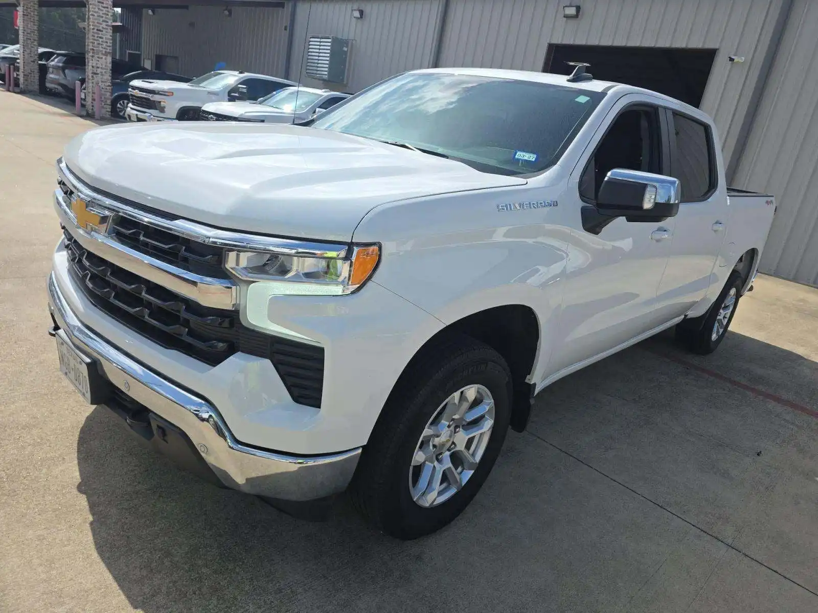 2025 Chevrolet Silverado 1500 LT 4X4 Crew Cab Short Box's photo