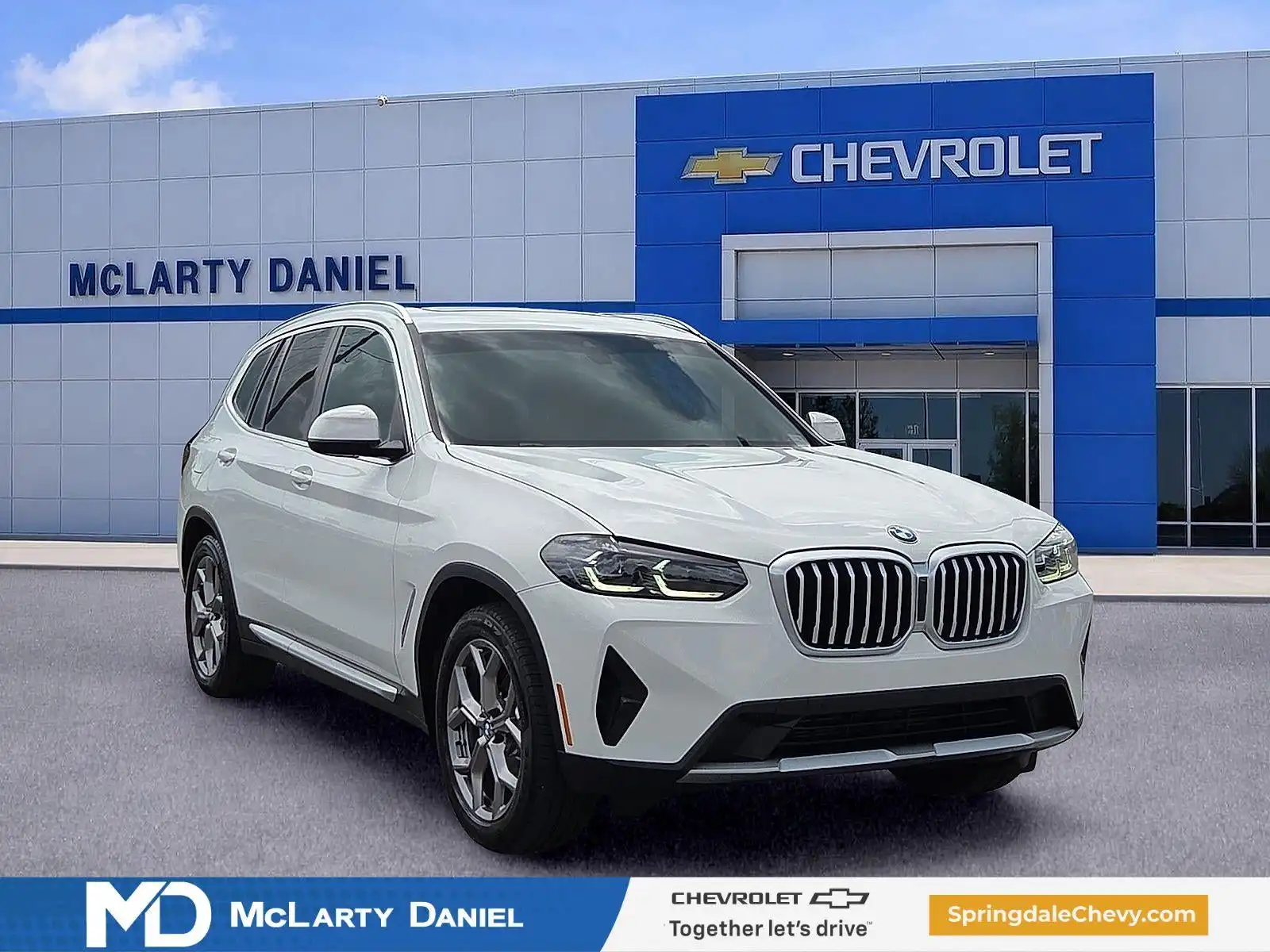 2022 BMW X3 xDrive30i's photo