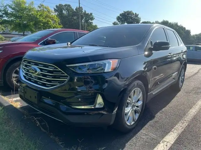 2019 Ford Edge Titanium AWD photo 1