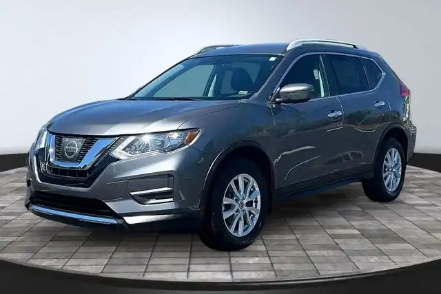 2017 Nissan Rogue SV AWD's photo