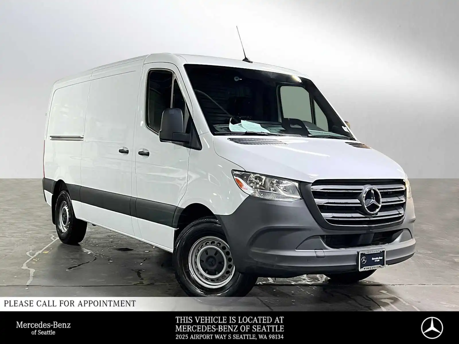 2025 Mercedes-Benz Sprinter 2500 144 WB's photo