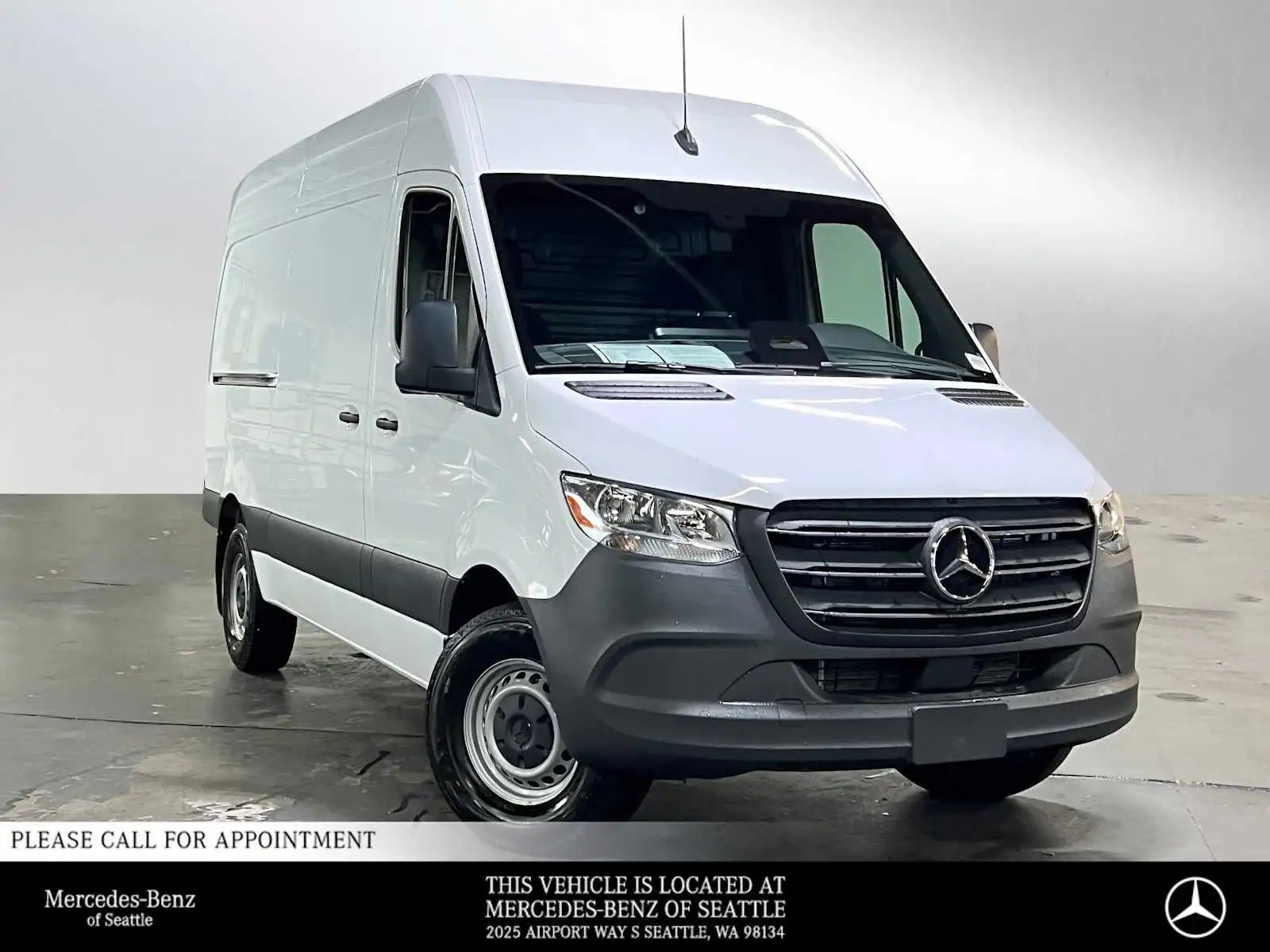 2025 Mercedes-Benz Sprinter 2500 144 WB's photo