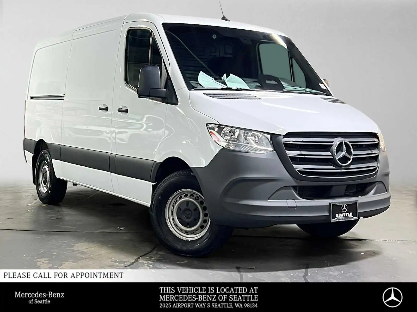 2025 Mercedes-Benz Sprinter 2500 144 WB's photo