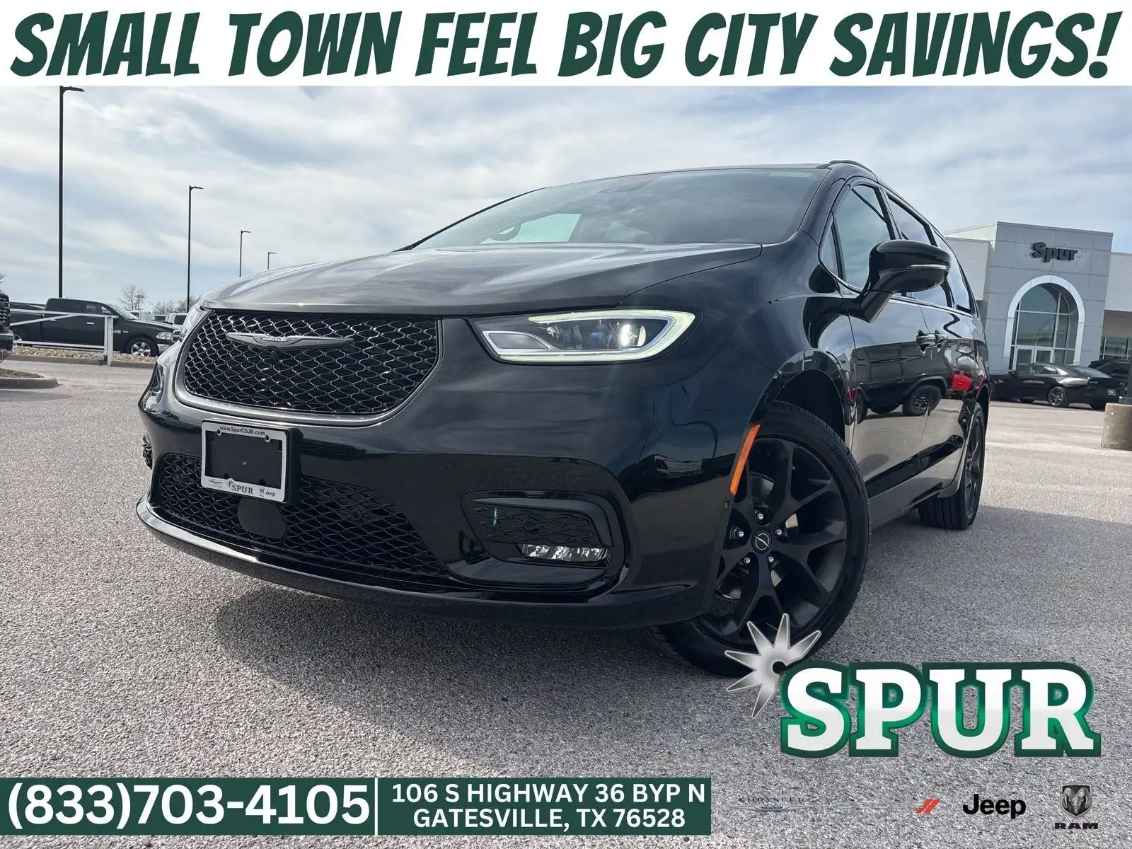 2026 Chrysler Pacifica Select's photo