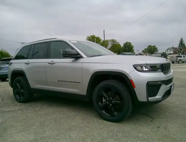 2026 Jeep Grand Cherokee Limited 4x4's photo