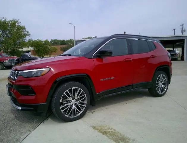 2024 Jeep Compass Limited 4X4 photo 5