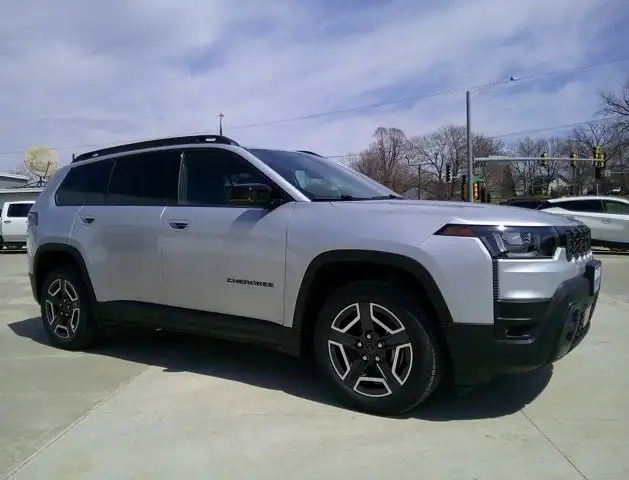 2026 Jeep Cherokee Limited HEV 4X4's photo