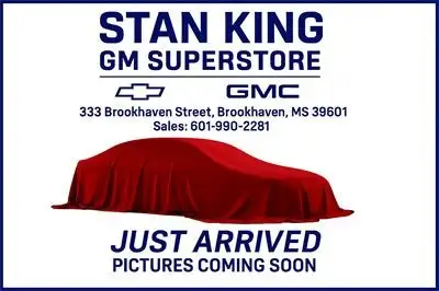 2023 GMC Sierra 4WD Crew Cab Short Box SLT's photo