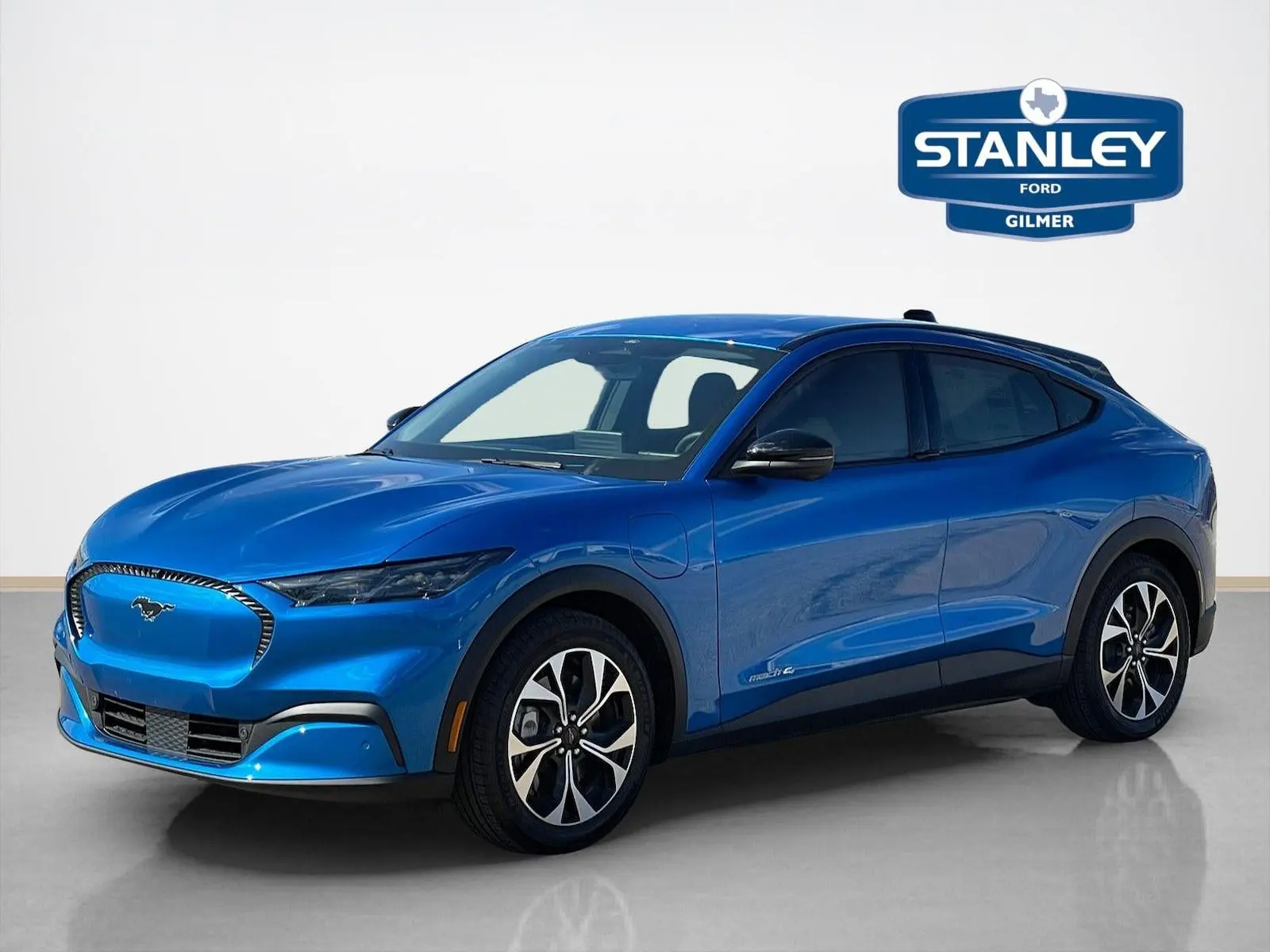 2025 Ford Mustang-Mach-e Select photo 3