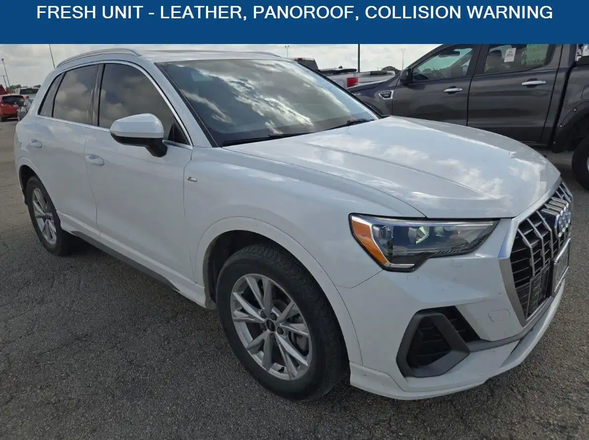2021 Audi Q3 45 TFSI S Line Premium quattro's photo