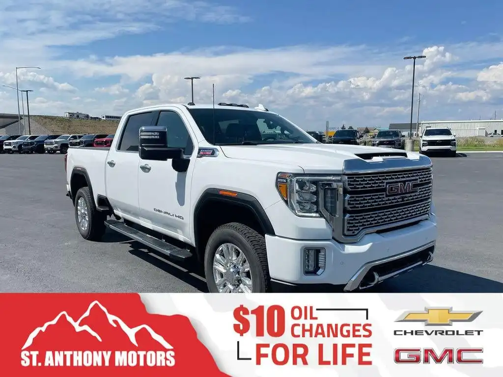 2021 GMC Sierra 4WD Crew Cab Standard Box Denali's photo