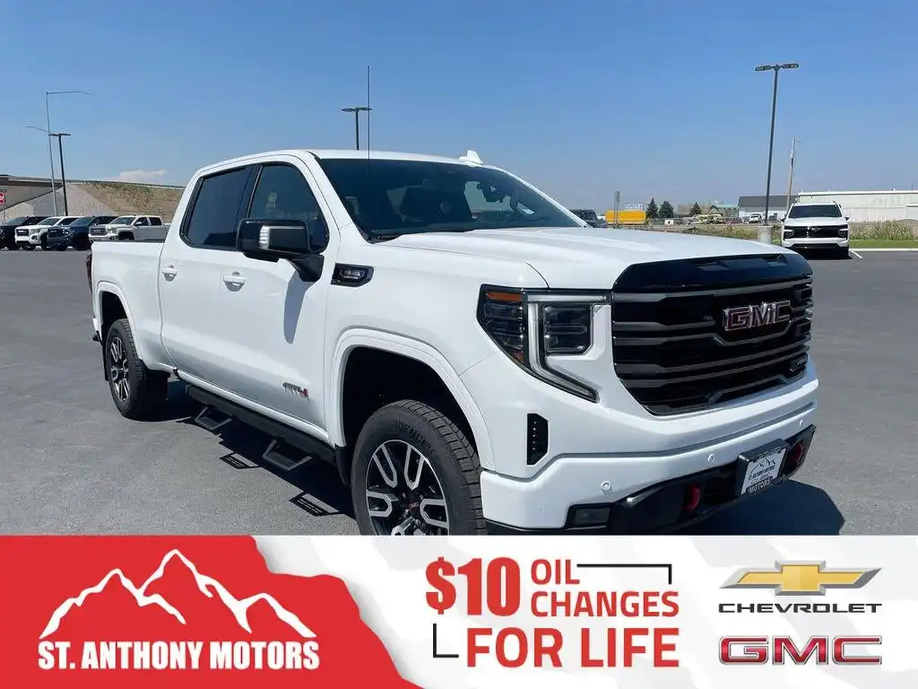 2025 GMC Sierra 4WD Crew Cab Standard Box AT4's photo