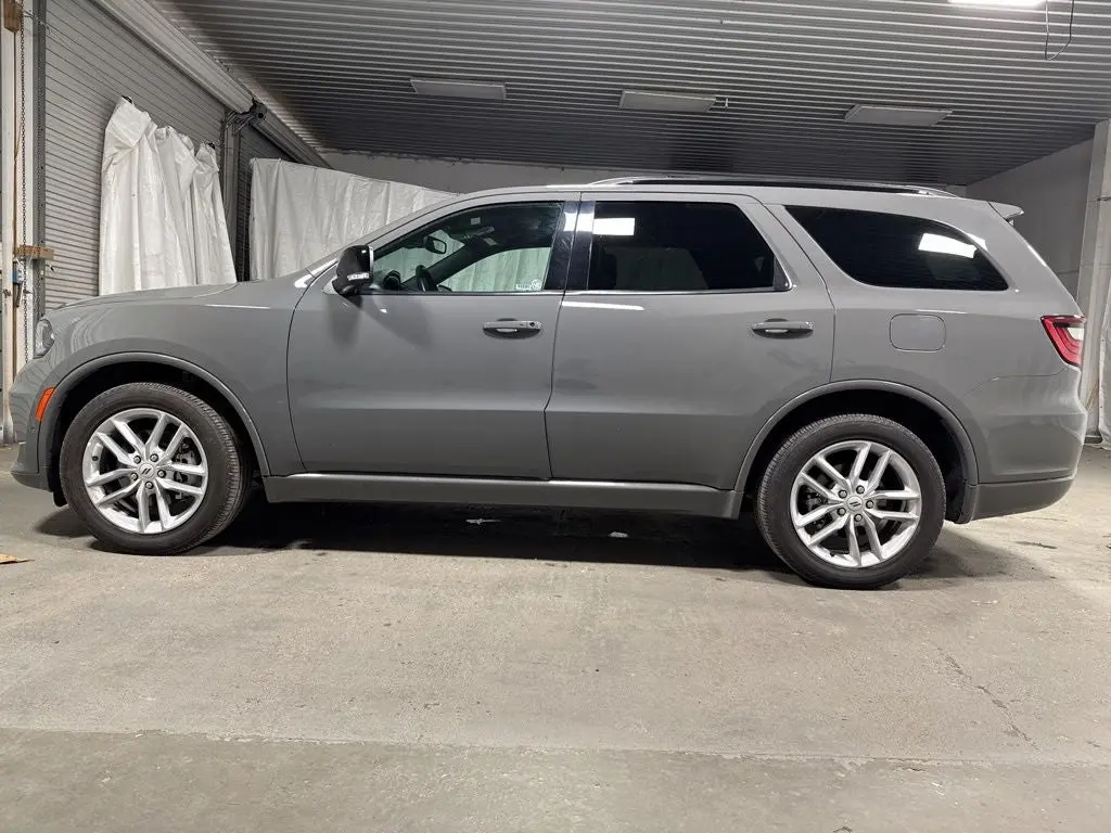 2025 Dodge Durango GT Plus AWD photo 4