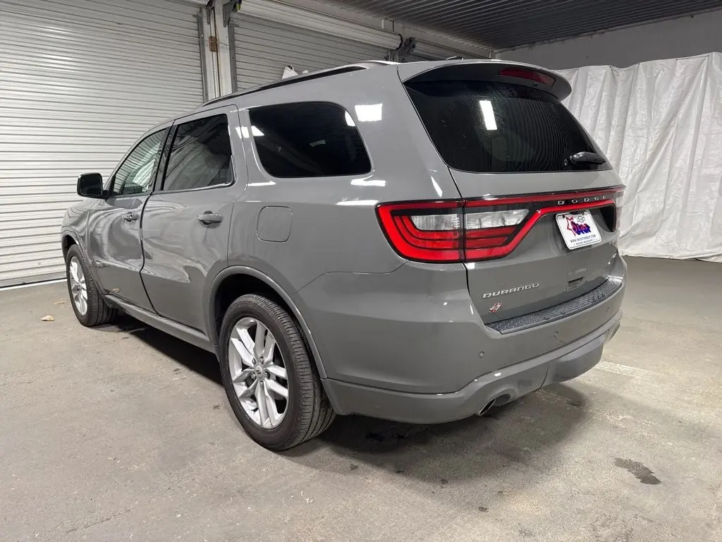 2025 Dodge Durango GT Plus AWD photo 5