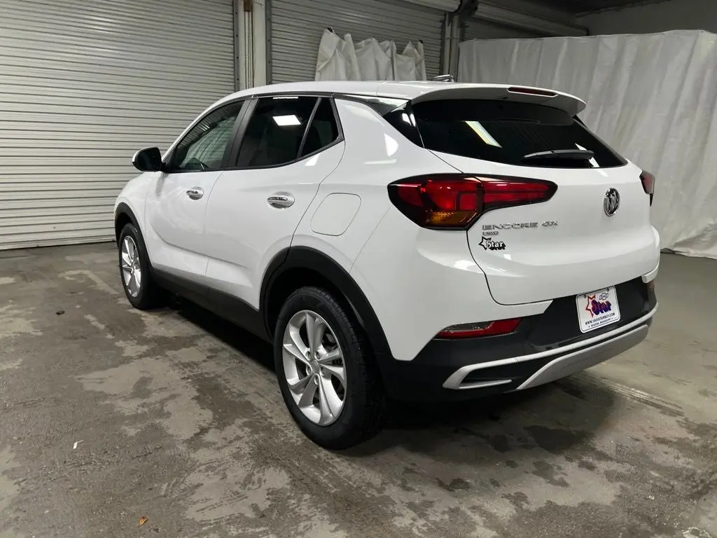2023 Buick Encore GX Preferred AWD photo 5