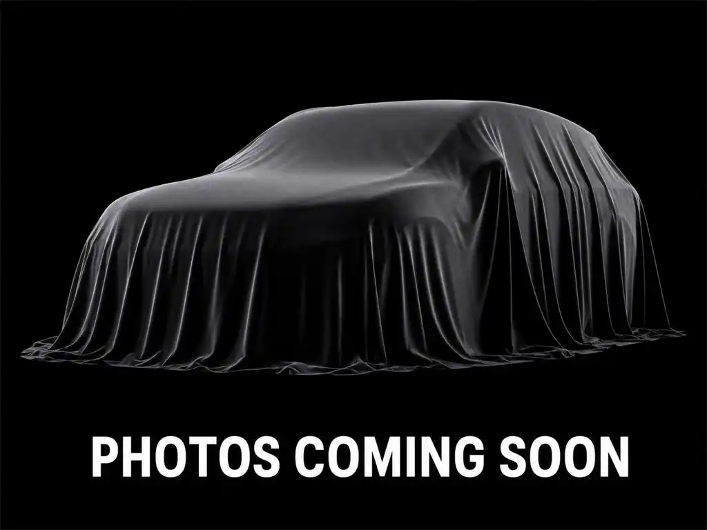 2019 Buick Envision Essence FWD's photo