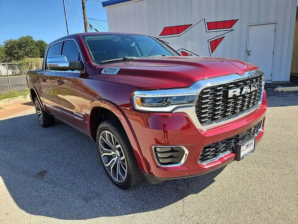 2025 RAM 1500 Tungsten 4x4 Crew Cab 5'7's photo