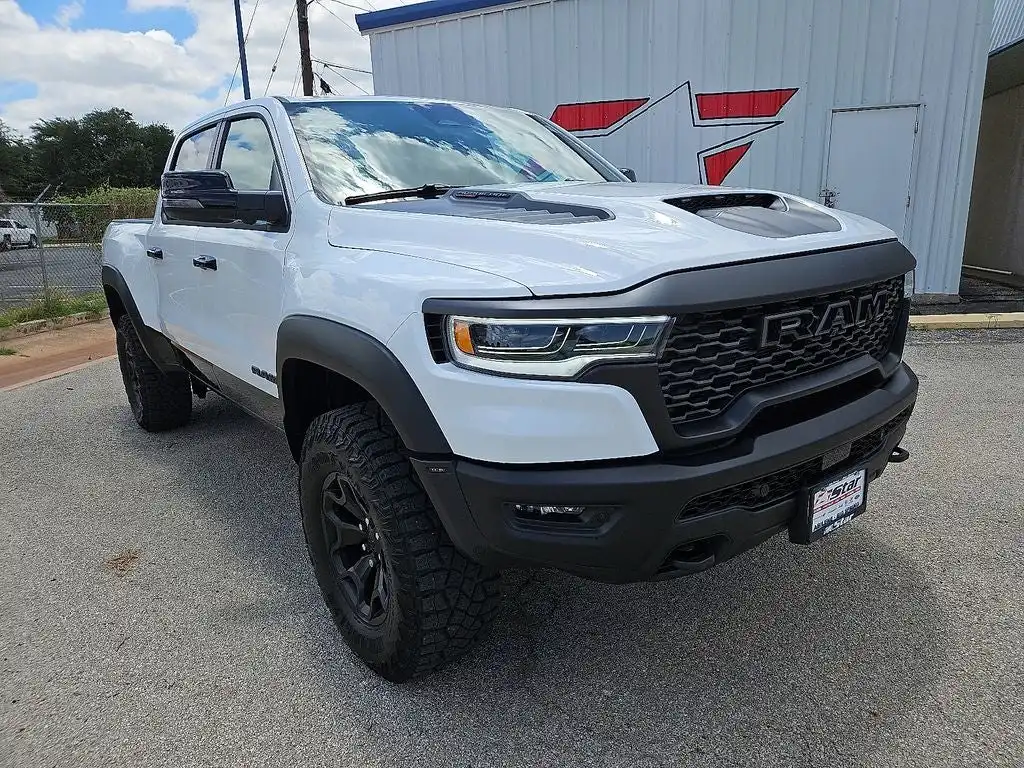 2026 RAM 1500 RHO 4x4 Crew Cab 5'7's photo