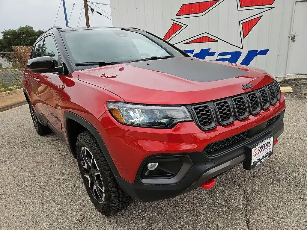 2026 Jeep Compass Trailhawk 4X4's photo