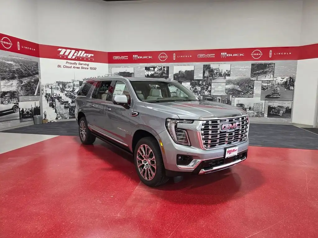 2026 GMC Yukon Denali AWD's photo